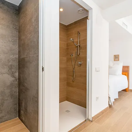 Apartment Gallinero - Familienfreundliches In Katalanischer Masia Sant Iscle De Vallalta