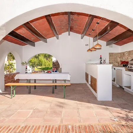 Gallinero - Familienfreundliches In Katalanischer Masia Apartment Sant Iscle De Vallalta