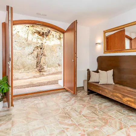 Gallinero - Familienfreundliches In Katalanischer Masia Apartment Sant Iscle De Vallalta